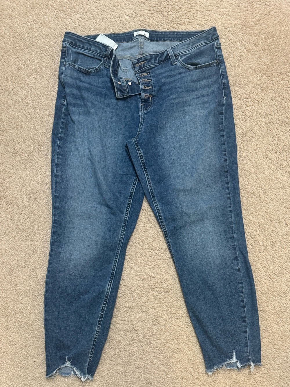High-Rise Button-Fly Women’s Jeans in Medium Blue super skinny sz 18w